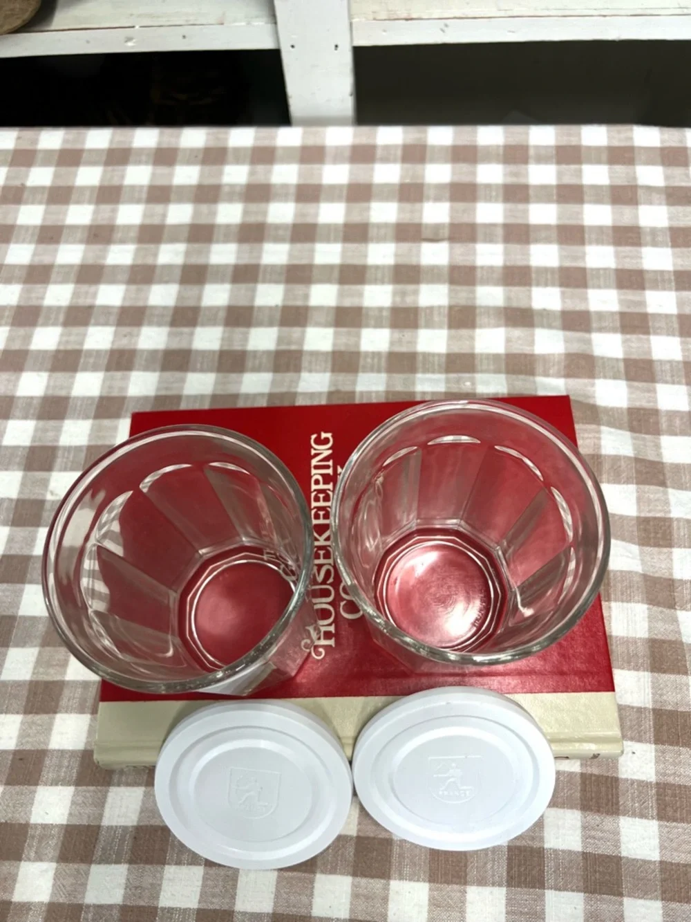 Luminarc lidded glass